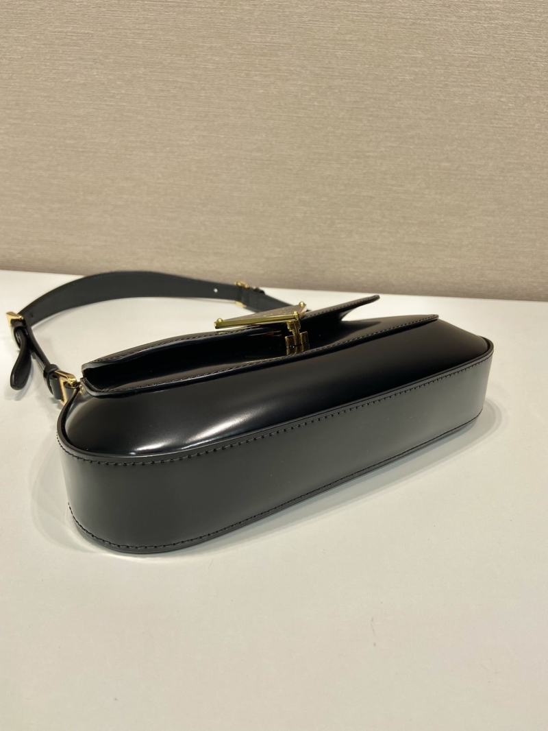 Pra*a satchel bags